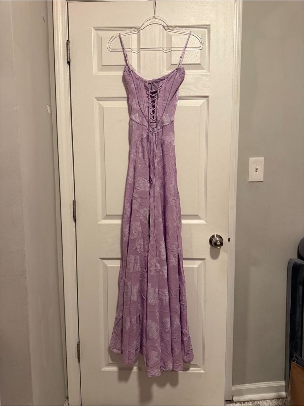 HOUSE OF CB Seren Orchid Floral Lace Back Maxi Dress NWOT - Picture 5 of 8